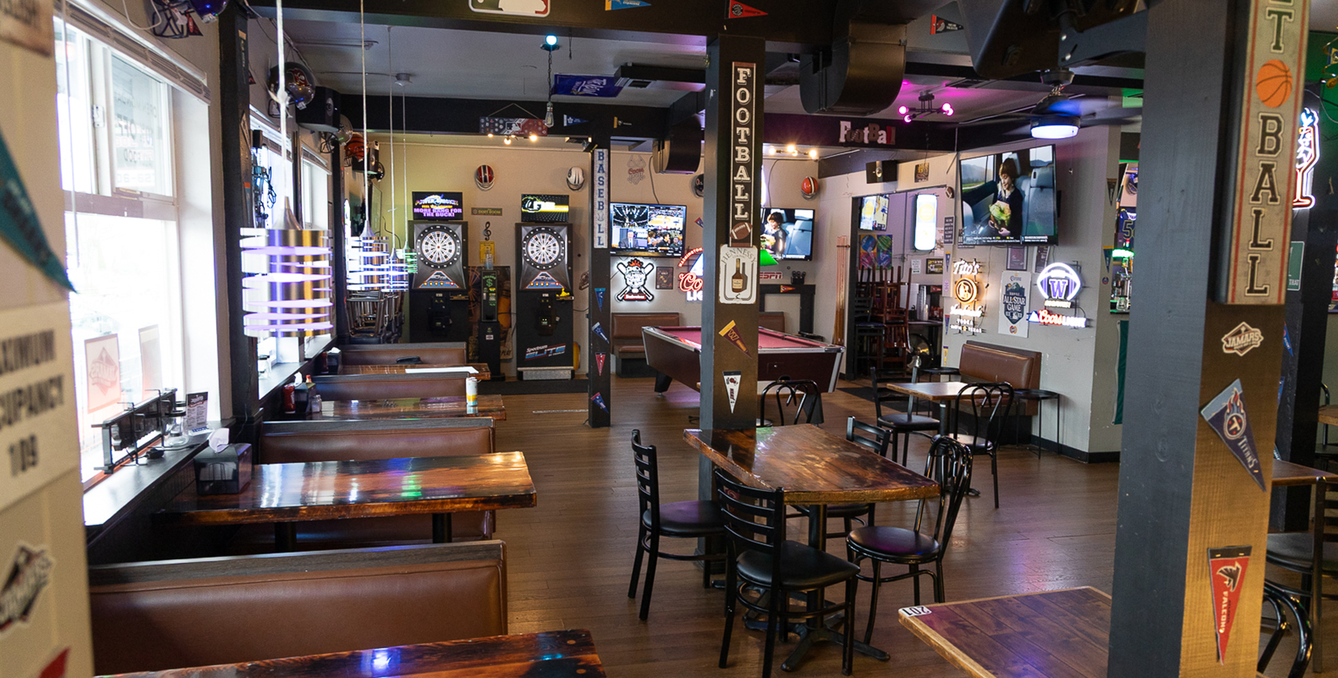 Jamars Sports Bar